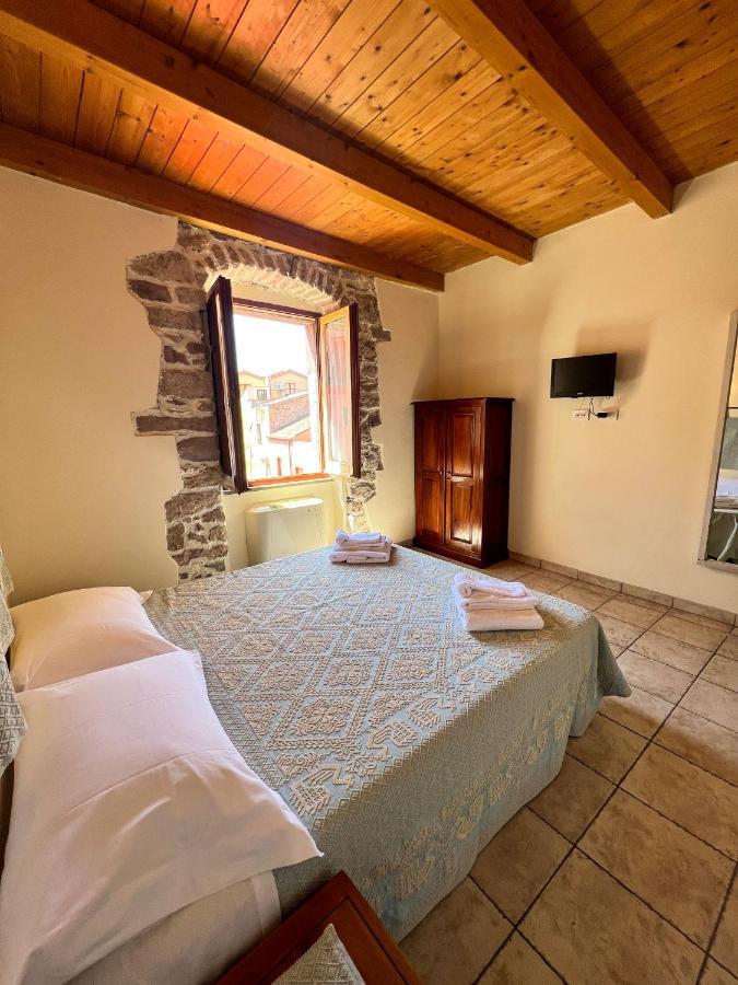 Hotel La Vecchia Torre Bosa Exteriér fotografie